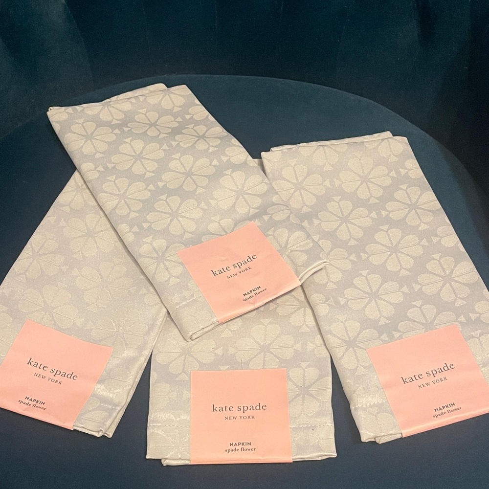 Kate Spade Light Gray Floral Napkins